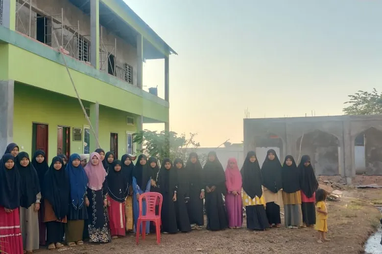 PEMBINAAN BANGUNAN MADRASAH TAHFIZ ANAK YATIM KEMBOJA